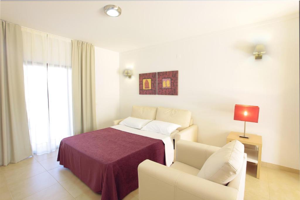 Apartamento com 2 Quartos (6 Adultos)